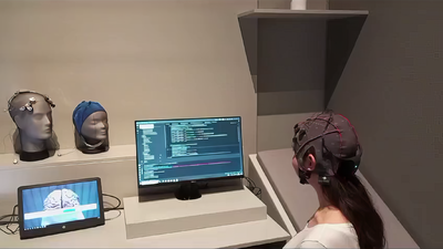 Neuro Studie, Erika Mondria